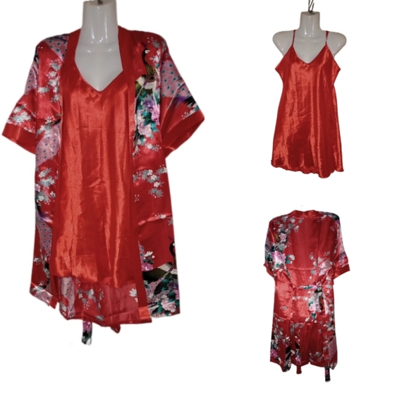 happie² Other - Red chemise and robe set